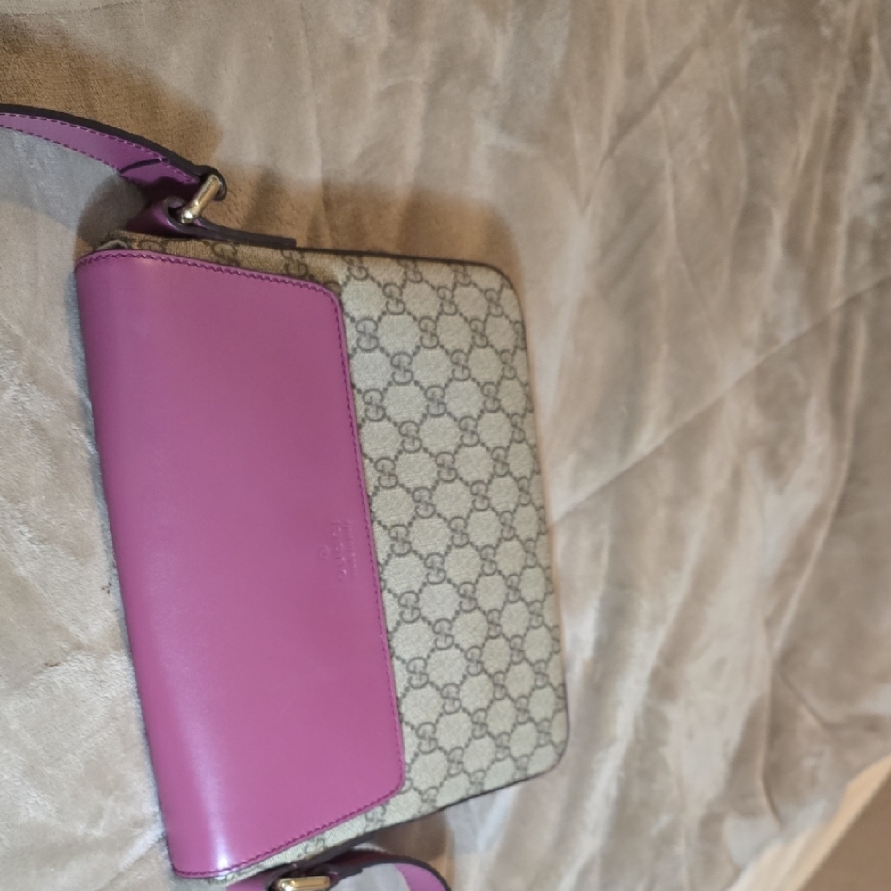 Gucci Crossbody Bag in Violet and Gray